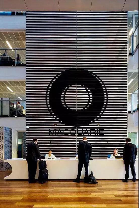 企业形象墙(LOGO墙、标志墙)是企业VI中不可或缺的重要部分,